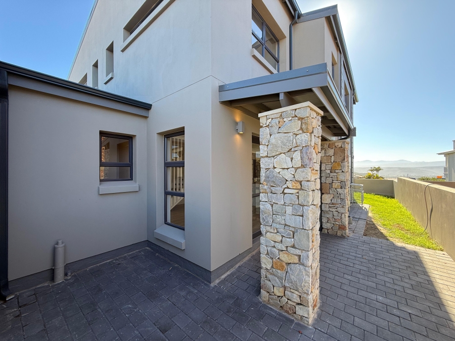 3 Bedroom Property for Sale in Plettenberg Bay Central Western Cape